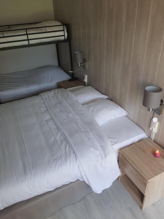 Hotel Du Cheval Blanc Cerizay المظهر الخارجي الصورة