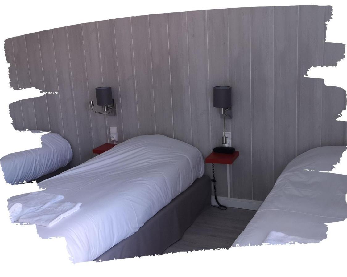 Hotel Du Cheval Blanc Cerizay المظهر الخارجي الصورة